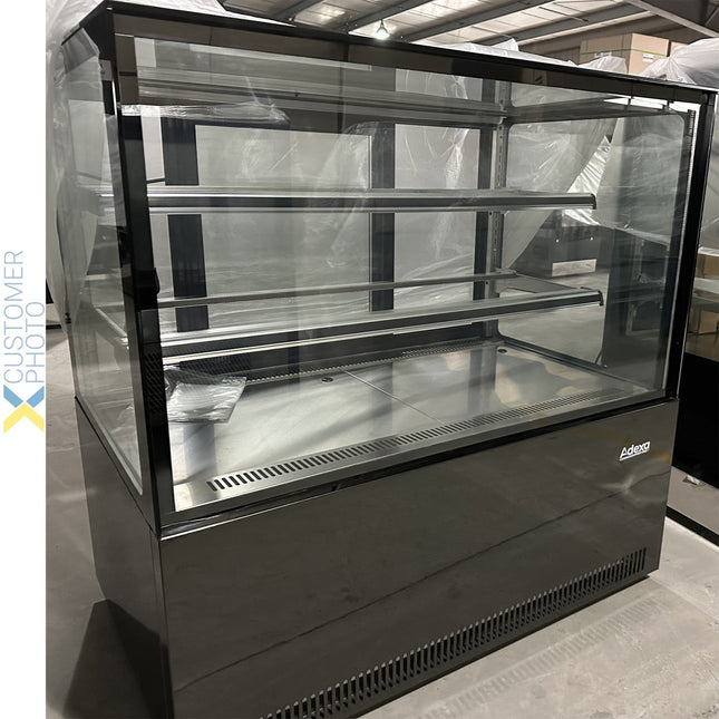 Cake Counter Straight Front 1500x730x1200mm 2 Shelves Black Base Led |  Gn1500 R2 Black