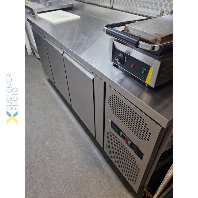 Professional Refrigerated Counter With Upstand 3 Doors Depth 600mm |  Thsnack3200 Tn